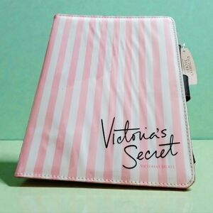 Victoria's Secret Pink and White IPad Tablet Case, New With Tag,7,5×9,5